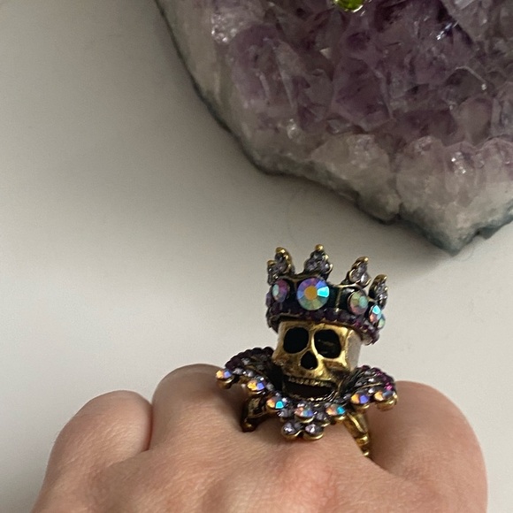STUNNING skull stretch ring - Picture 9 of 16